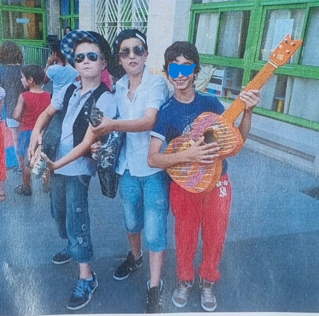 Les 3 Leaders du célèbre et mythique <<Back 2 Black>> des CM2, école primaire Jacques Brel Montpellier. 