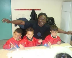 Peinture Mômes - Atelier de peinture Maternelles , Montpellier - 2009 ALSH Peinture Mômes - Atelier de peinture Maternelles , Montpellier - 2009 ALSH