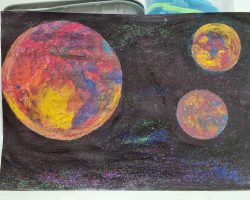 Projet de structure ALSH Estanove: Collecte d'argent via la vente pour financer des puits d'eau potable dans des villages asséchés en Afrique et ailleurs. Campagne de très haute solidarité internationale !
Mes ateliers phares: Initiation à quelques techniques picturales de base (enfants). Thème: Planètes et galaxies. (plus on rêve, mieux on produit !)
Production de sets de table. Plusieurs dizaines de sets produits, vendus ou donnés en fin d'année lors d'une gigantesque journée d'animations diverses. Date: Juin 2022. Somme récoltée séance tenante: 3000€ ! Vente maintenue après cet évènement. Nombre de puits finançables d'office: Plus de 30 pour autant de villages ! MERCI AUX FAMILLES !