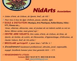 NidArts - Cameroun: Formation, Lutherie acoustique et électrique, Fabrication des Batteries de musique, Sérigraphie, Gravure, Peinture Bâtiment, Cours de Musique, et Solfège. NidArts - Cameroun: 1)- Intitiation et formation professionnelle pour tous les âges. 2)- Peinture bâtiment: Plusieurs bâtiments publics, privés et réligieux rénovés. 3)- Sérigraphie: T-shirts, écharpes et banderolles. Exple: Présidentielles du parti au pouvoir. Plaques nominatives des rues de la ville (Mairie) / Panneaux publicitaires pour entrprises. 4)- Lutherie: Fabrication de guitares acoustiques et électriques / Fabrication de Batteries de musique (voir photo Mes Amazones). 5)- Gravure: cachets etc.
