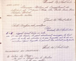 Quelques extraits de mon vieux cahier d'étudiant: Formation Adjoint d'Animation CEMEA Montpellier 2009 - 2010 Le saviez-vous ? L’Écriture c'est tout simplement de l'Art. Dessiner des lettres, des chiffres ou des formes (Dessin) c'est exactement pareil. D'ailleurs, je vous rencarde au NidArts pour en partager les techniques avec vous, et vos enfants. A TRÈS BIENTÔT ! PLAISIR DE LIRE, PLAISIR DES YEUX GARANTIS !